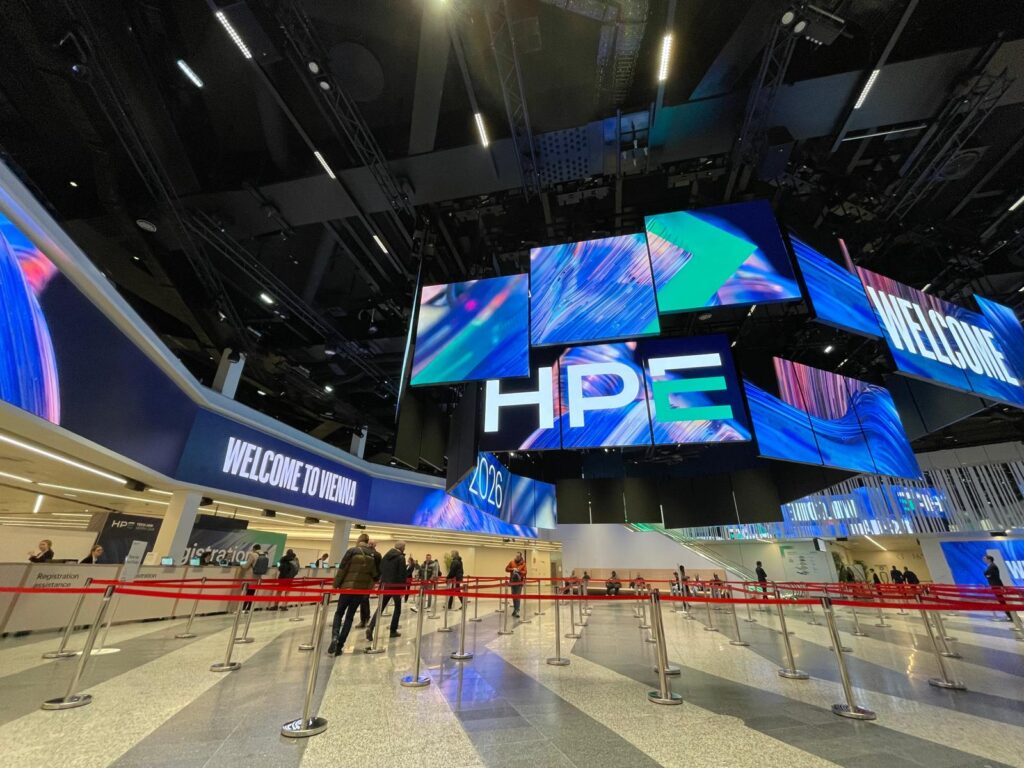 hpe-techjam-2026-vienna-day-1-between-deja-vu-deep-dive-wishes-and-plenty-of-hallway-track.jpg